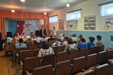 Идут работы по исполнению наказов избирателей